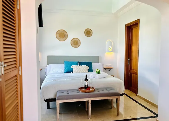 Sunset Zafiro * Πλάγια Μπλάνκα