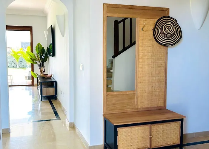 Sunset Zafiro 플라야블랑카